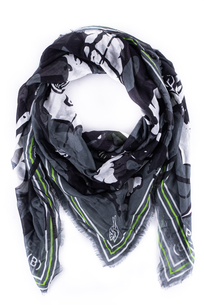 type b scarf